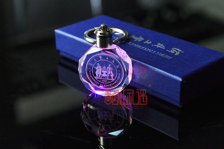 校园纪念品 新生纪念品