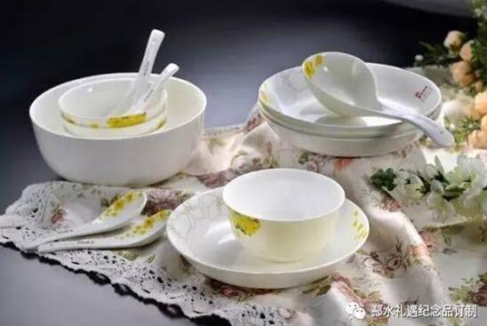 旅游纪念品