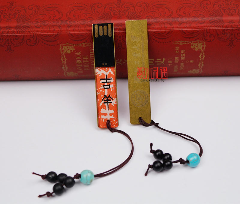 鄯水校园纪念品定制